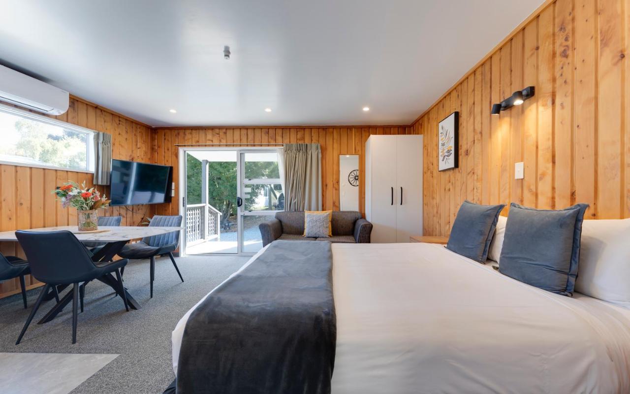 Archway Motels & Chalets Wanaka Buitenkant foto