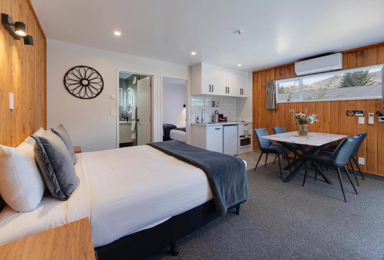 Archway Motels & Chalets Wanaka Buitenkant foto