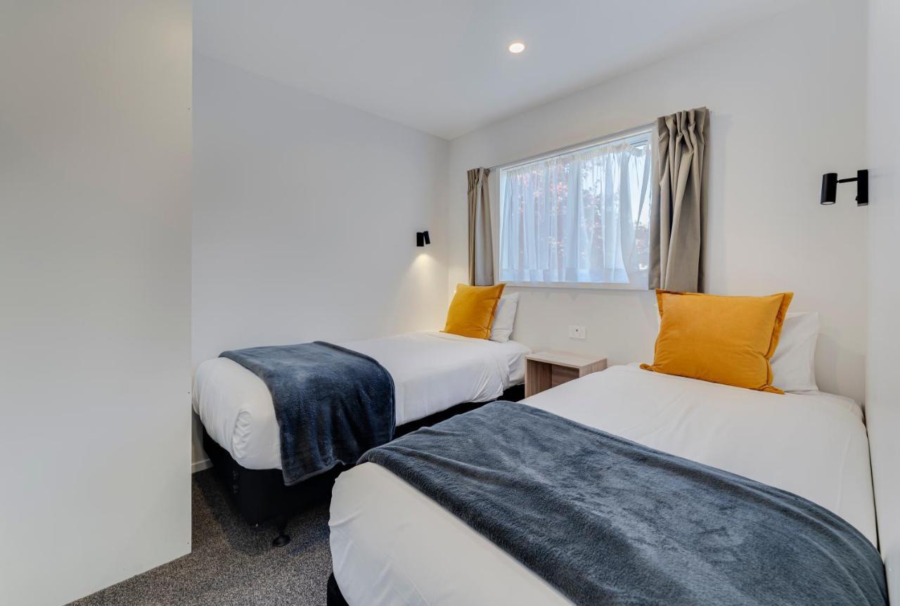 Archway Motels & Chalets Wanaka Buitenkant foto